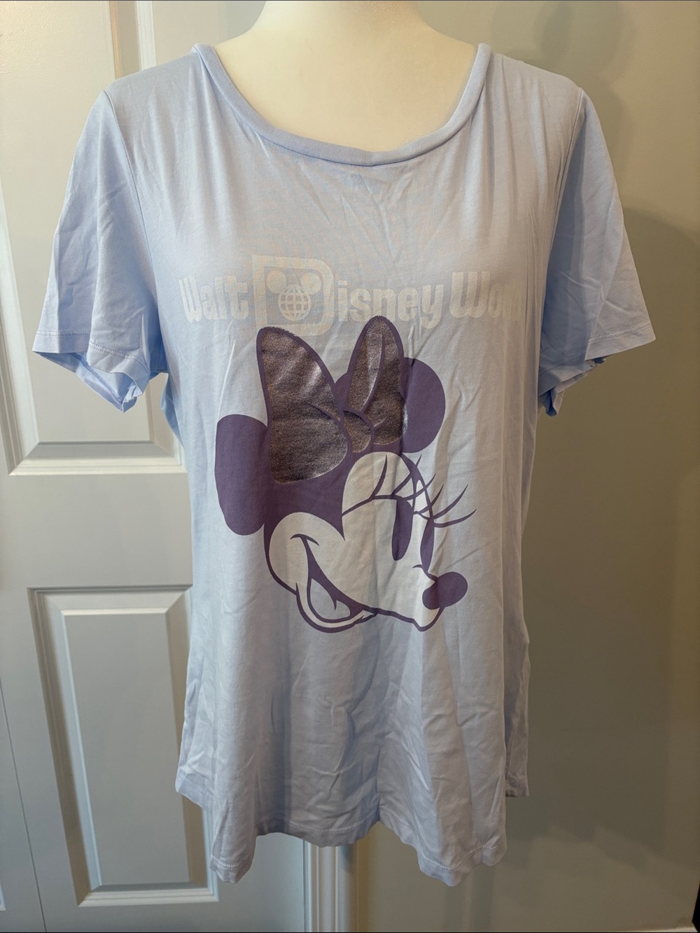 Walt Disney World Logo Minnie Mouse Pale Blue w/Purple Accent Crewneck Tee